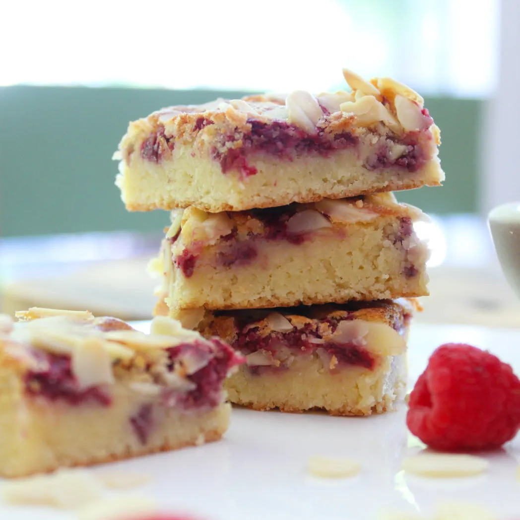 Raspberry Bakewell Blondie Box of 8