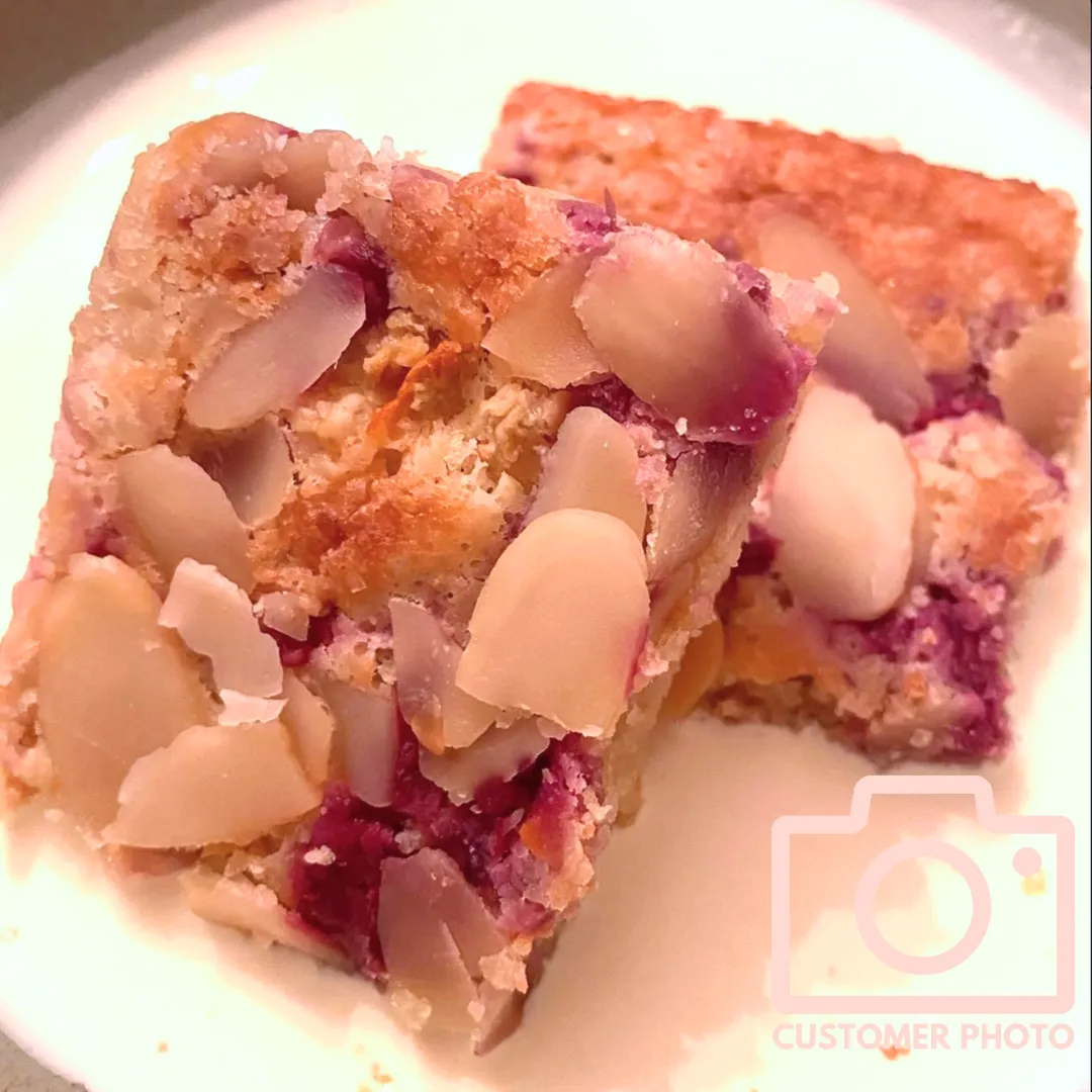 Raspberry Bakewell Blondie Box of 8